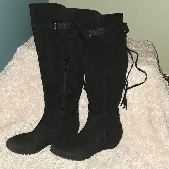 Shoes - Black faux suede knee boot